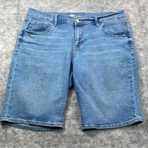 Old Navy Womens Blue Medium Length Light Wash Denim Shorts Size 12‎ Regular